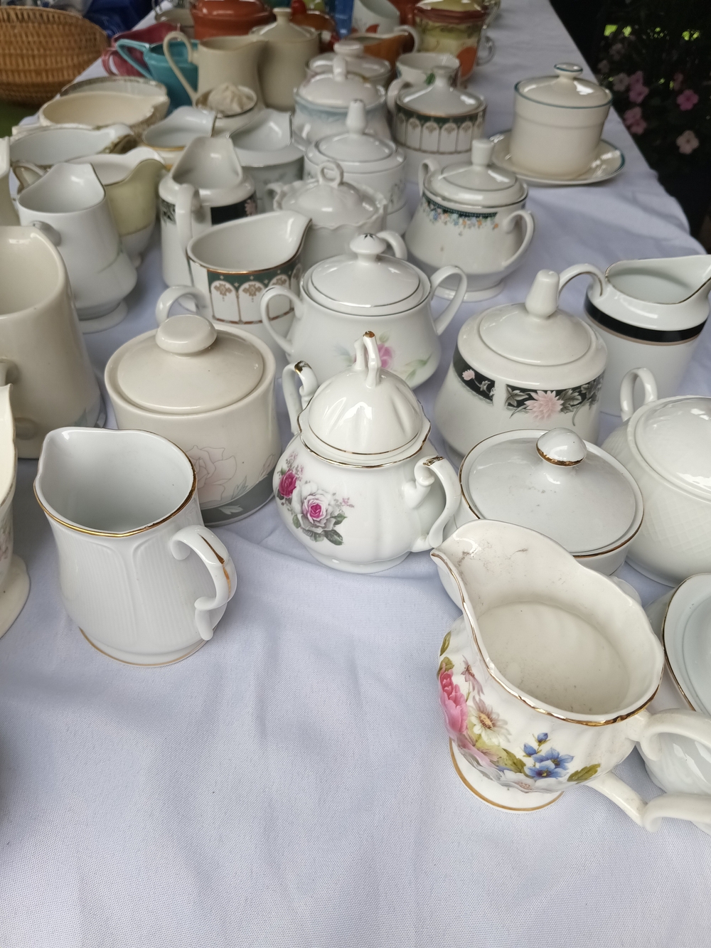 4 Set Of Mismatched Vintage  Porcelain Sugar Bowl and Creamer